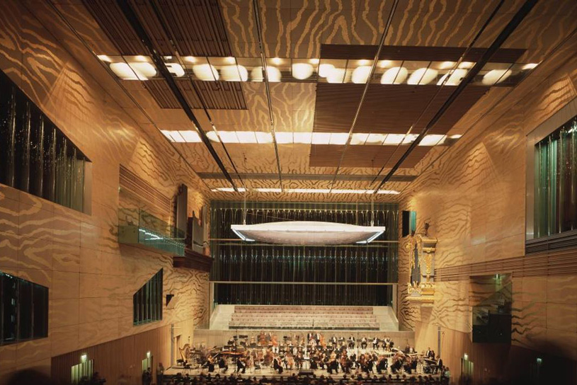 Casa da Musica (Porto, Portugal), Rem Koolhaas / OMA, 2005 г.